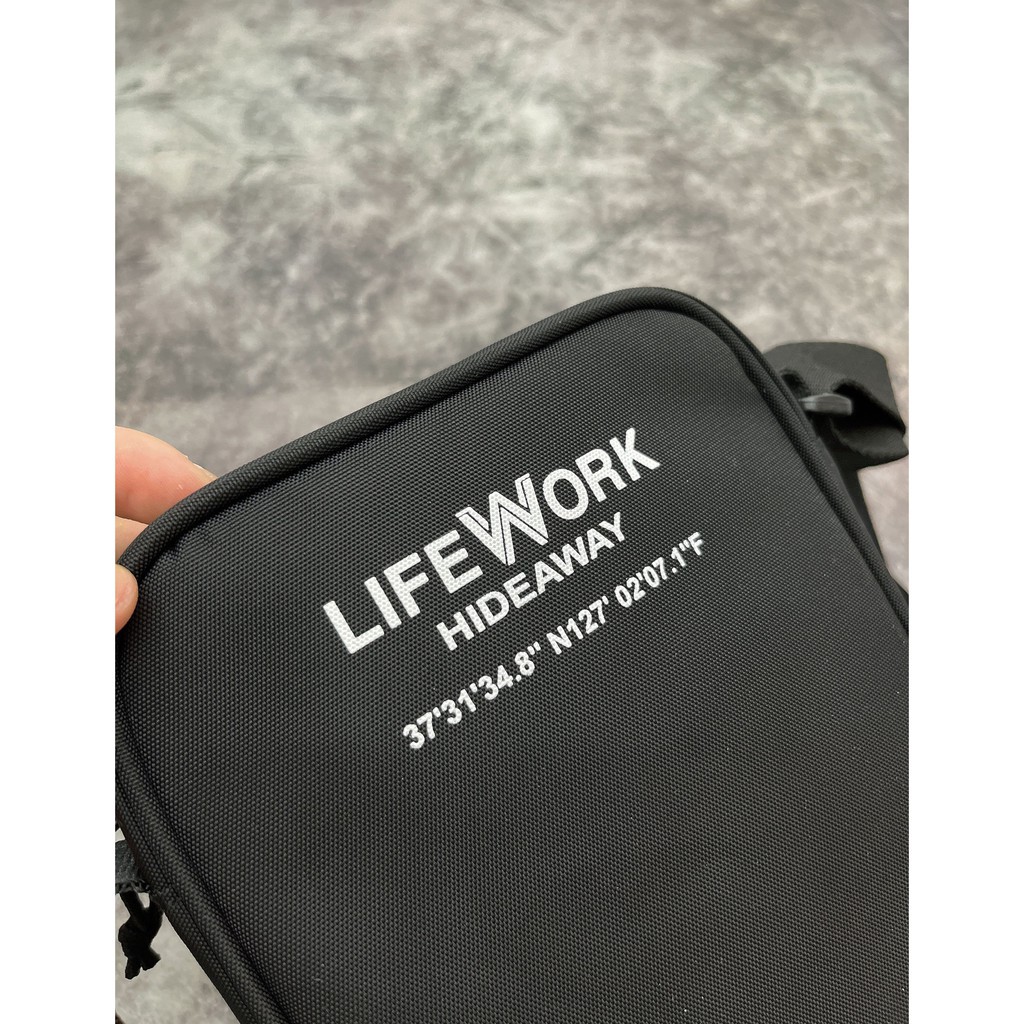 Túi Đeo Chéo LIFE.WORK Logo Mini Bag Black B361
