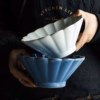 Tô sứ cánh hoa sò xinh đẹp