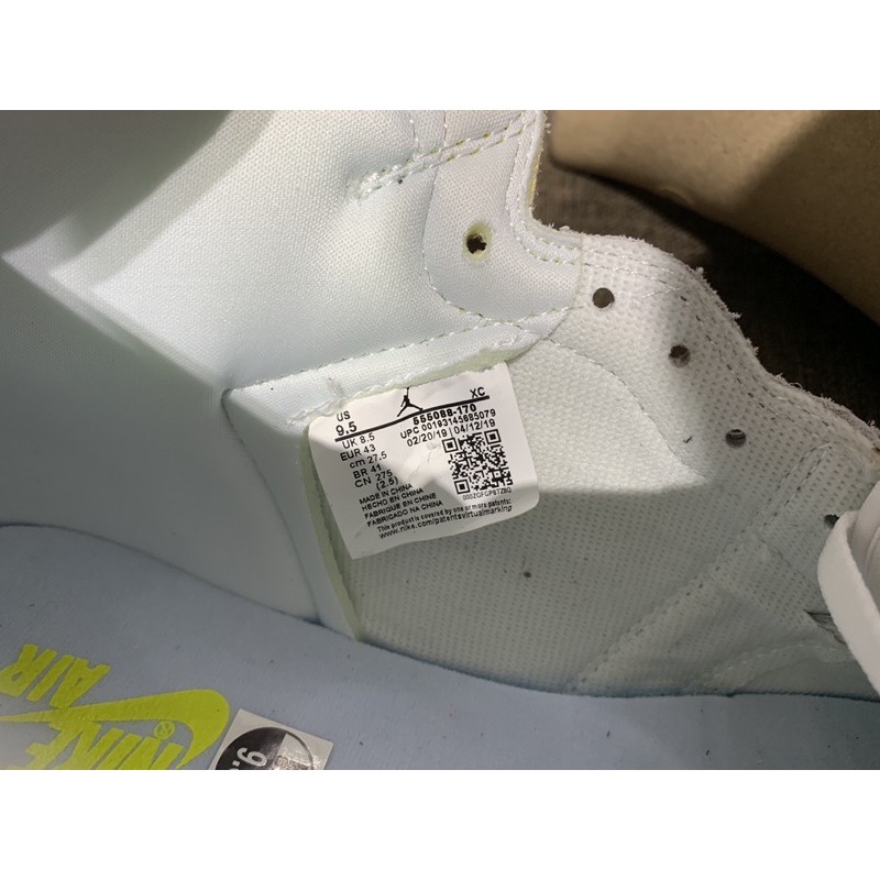 Giày sneaker air jordan1 retro high og "First class flight"