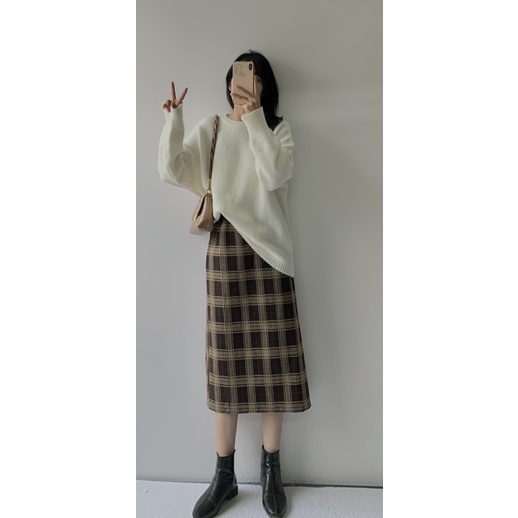 Chân váy dạ kẻ dài