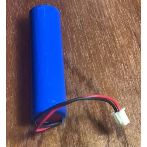PIN 18650 3.7V - Jack 2.0 Tiện Dụng