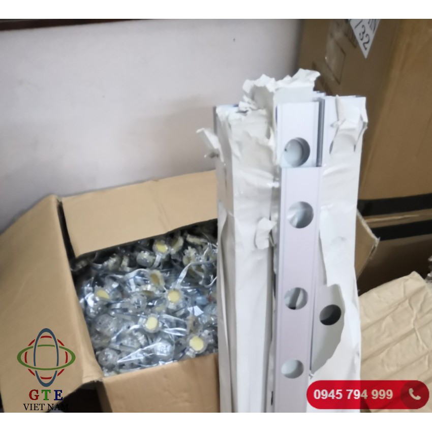 Led Bát Full Color F30