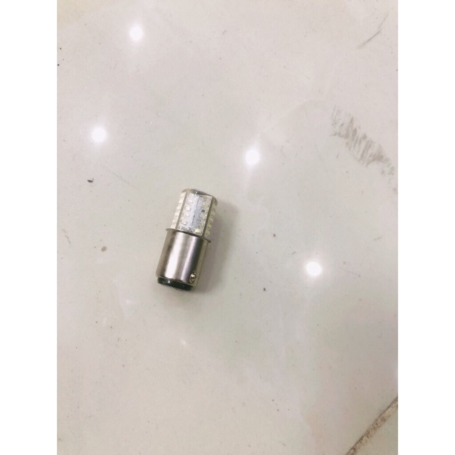 Đèn chớp led stop. F1 đạp phanh nháy 48 led nhé