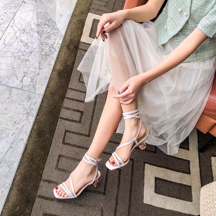 Giày sandal Quấn Dây gót hồ lô (COTAY_SD330)