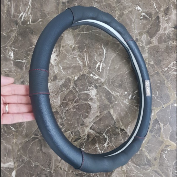 Sản Phẩm Bọc Vô Lăng Tay Lái Xe Hơi, Ô Tô Cao Cấp Thương Hiệu SPARCO - F5 .