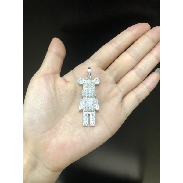 Mặt dây chuyền gấu BearBrick bạc ta đính đá cho nam Minh Tâm Jewelry
