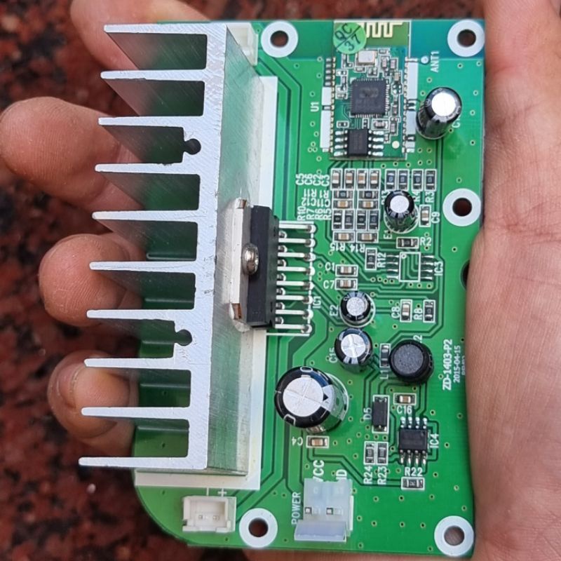 Mạch loa bluetooth khuếch đại công suất tda7377 2.0 / 30w  x 30w