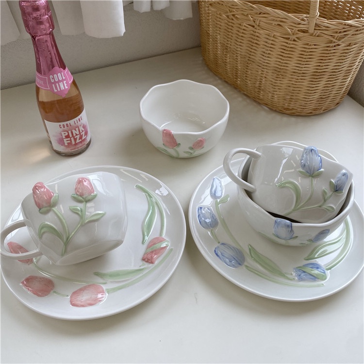 Bộ Chén Đĩa Ăn Tối Bằng Sứ Họa Tiết Hoa Tulip Dập Nổi Kiểu Pháp Cổ Điển Sang Trọng
