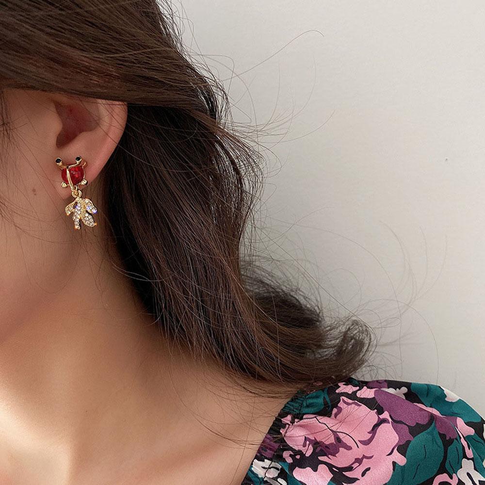 Bông Tai Dáng Dài Hình Cá Màu Đỏ Thời Trang Cho Nữ