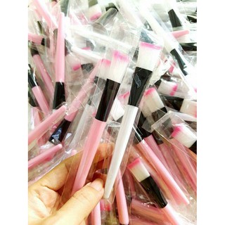 Cọ quét mặt nạ