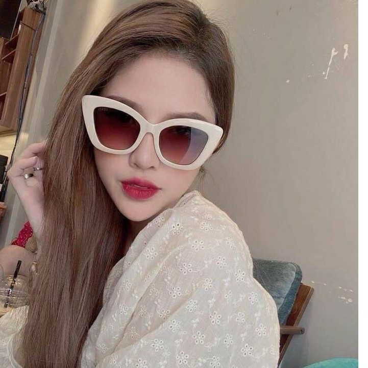 Kính mắt mát nữ Hàn Quốc Cao Cấp Oversize xu hướng thời trang năm 2021 Q0327 | BigBuy360 - bigbuy360.vn