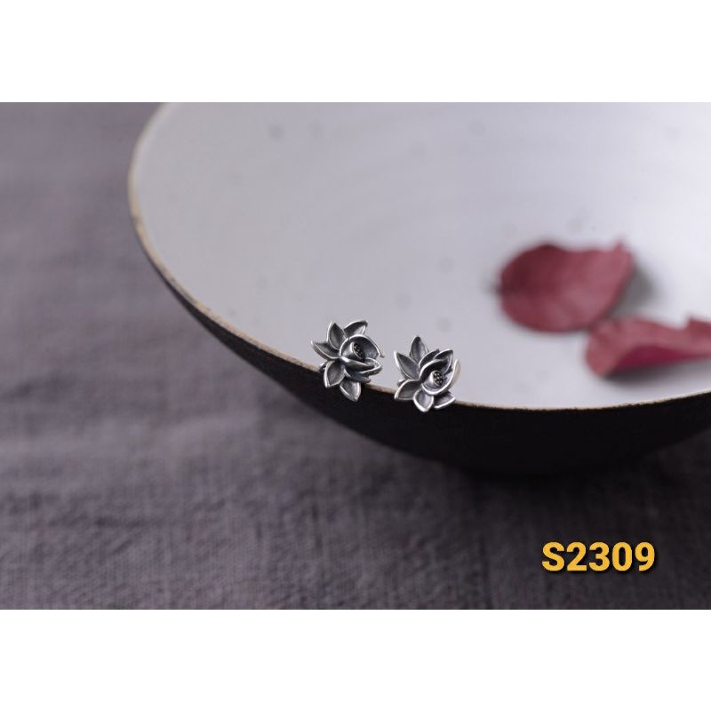 220416-2 khuyên tai hoa sen 1