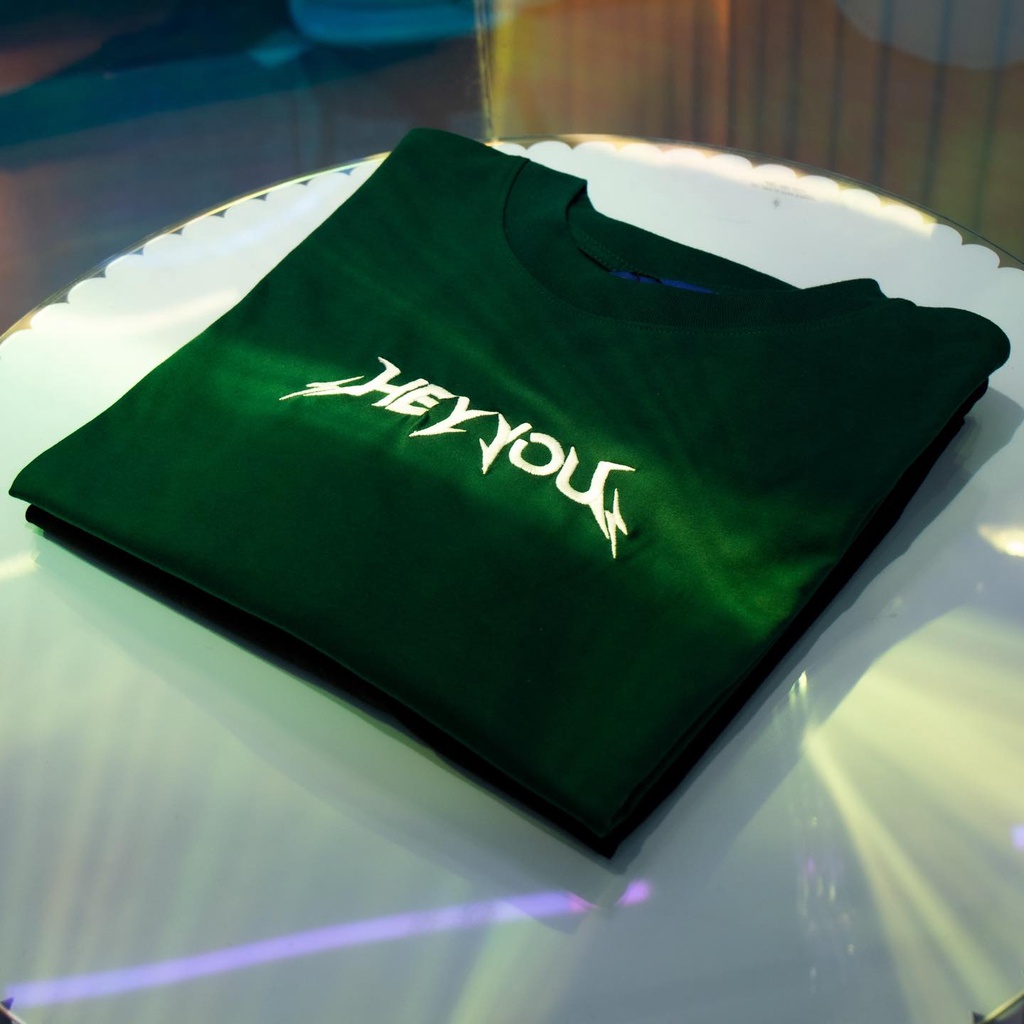 Áo thun HEYYOU METAL GREEN - chữ thêu