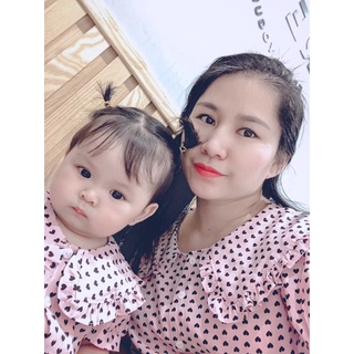váy đôi mẹ và bé gái