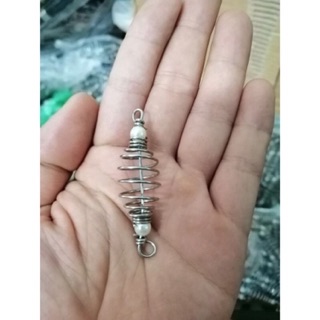 100c lò xo lăng xê