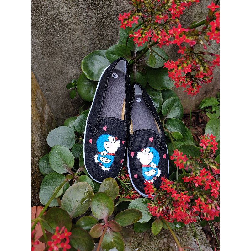 Giày DORAEMON size 39
