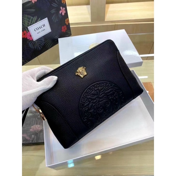 Tú ví cầm tay thời trang