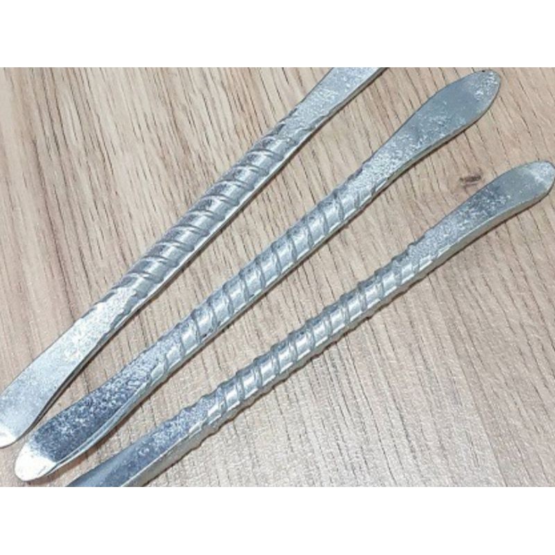 1 Cây nạy vỏ xe