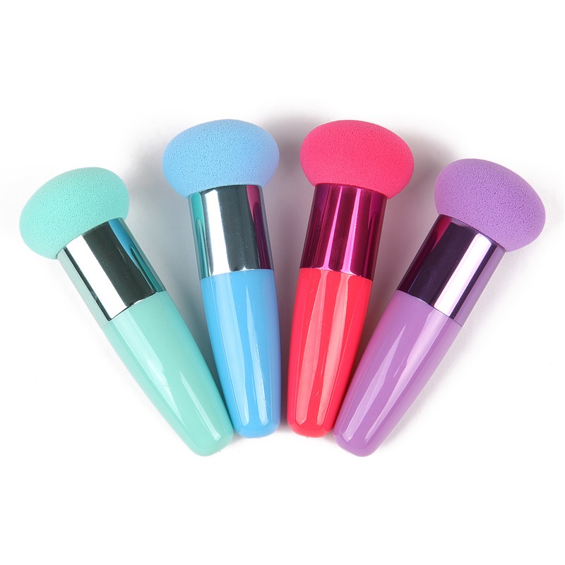 1 Mút Tán Kem Nền / Kem Che Khuyết Điểm / Phấn Nền Có Tay Cầm / Cọ Trang Điểm Cho Nữ