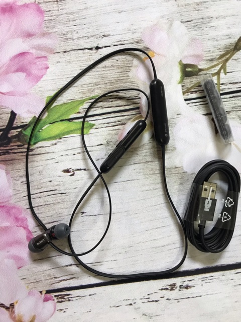 Tai nghe sony wi-C310 like new full box chính hãng