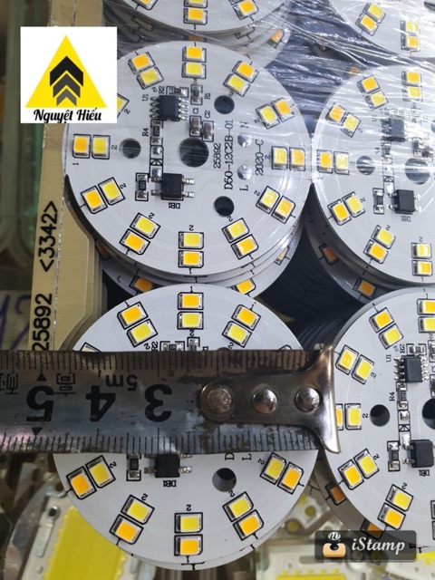 Led miếng 3 màu-220V