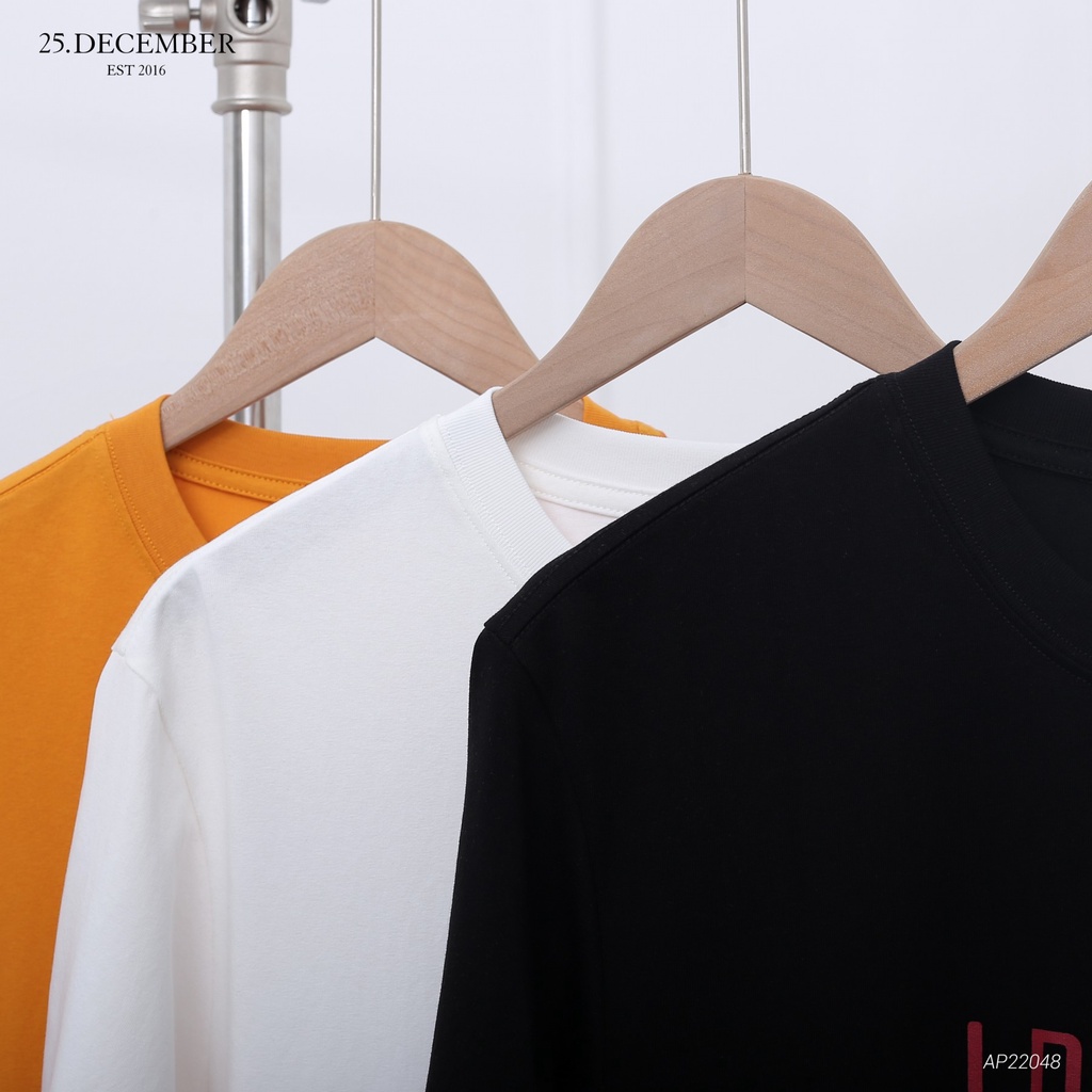 Áo phông họa tiết chữ, chất vải cotton đẹp - 25.December AP22048