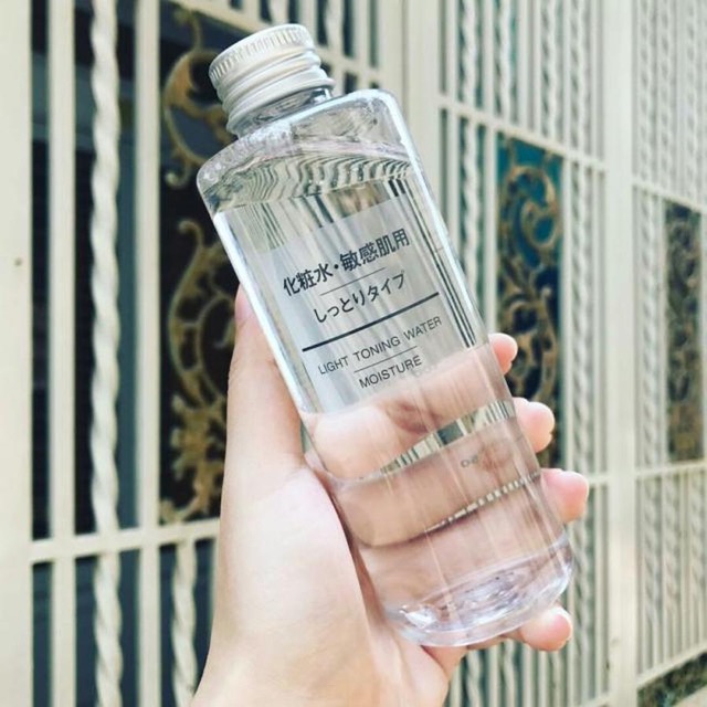 Nước hoa hồng MUJI Nhật Bản 200ml