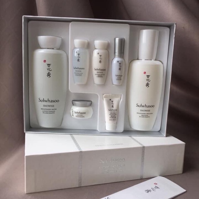 Set dưỡng trắng da bạch sâm sulwhasoo snowise Brightening.