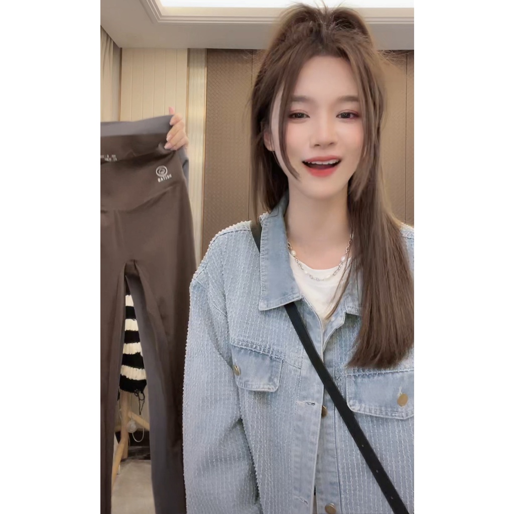 Áo Khoác Denim Dáng Rộng Thiết Kế Mới Thời Trang Mùa Thu Theo Phong Cách Hàn Quốc Cho Nữ