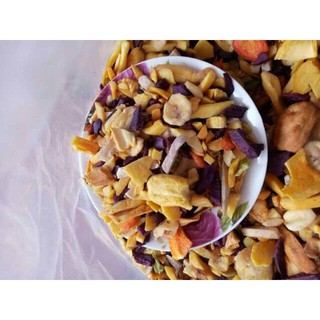 2kg hoa quả thập cẩm dạng vỡ.