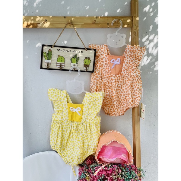 Body chip đùi, bé gái , kèm nón cột nơ siêu đáng yêu