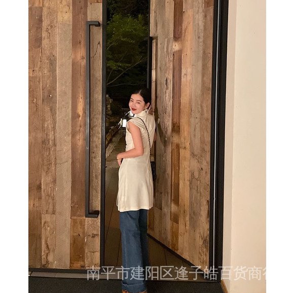 Áo Kiểu Sườn Xám Cách Tân Không Tay Cổ Đứng Xẻ Tà Phong Cách Retro Trung Hoa