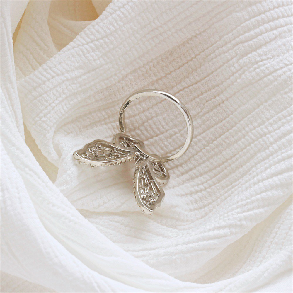 Luxury Stone-Studded Butterfly Ring