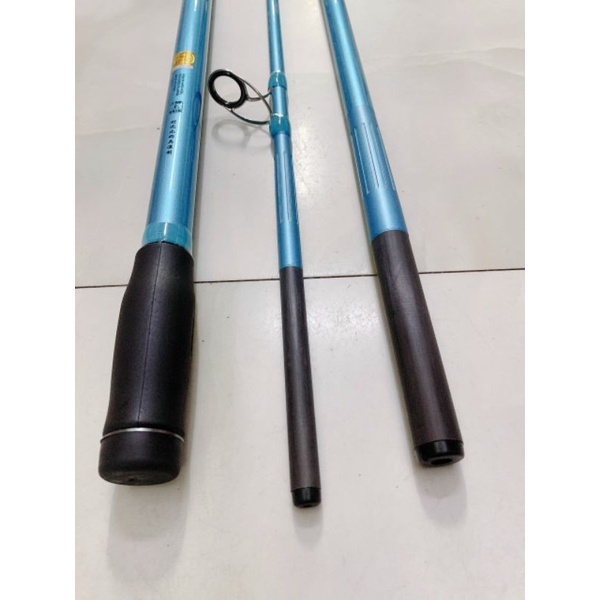 Cần 3 đoạn ryobi 4m25 màu xanh