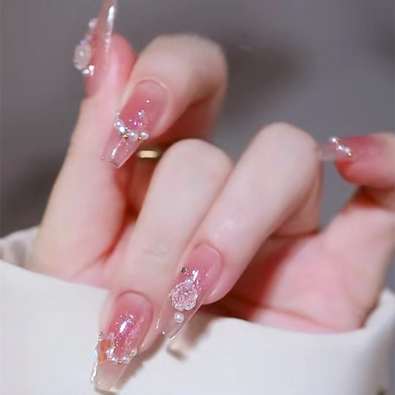 Sản Phẩm Hoàn Thiện Móng Tay Giả Màu Trắng Thiết Kế Móng Tay Nghệ Thuật