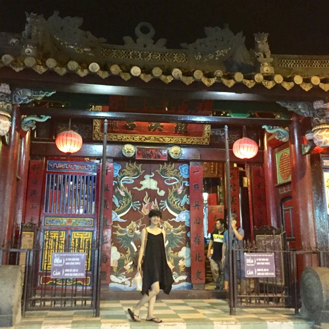 Váy suông cánh dơi, chất cực kỳ đẹp, cam kết bằng uy tín của shop ạ. Dáng này ai cũng mặc đc, bầu bí bonchen thoải mái ạ