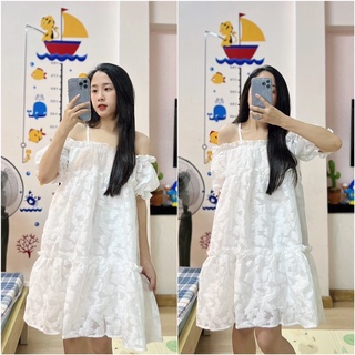 Đầm trễ vai hoa nổi