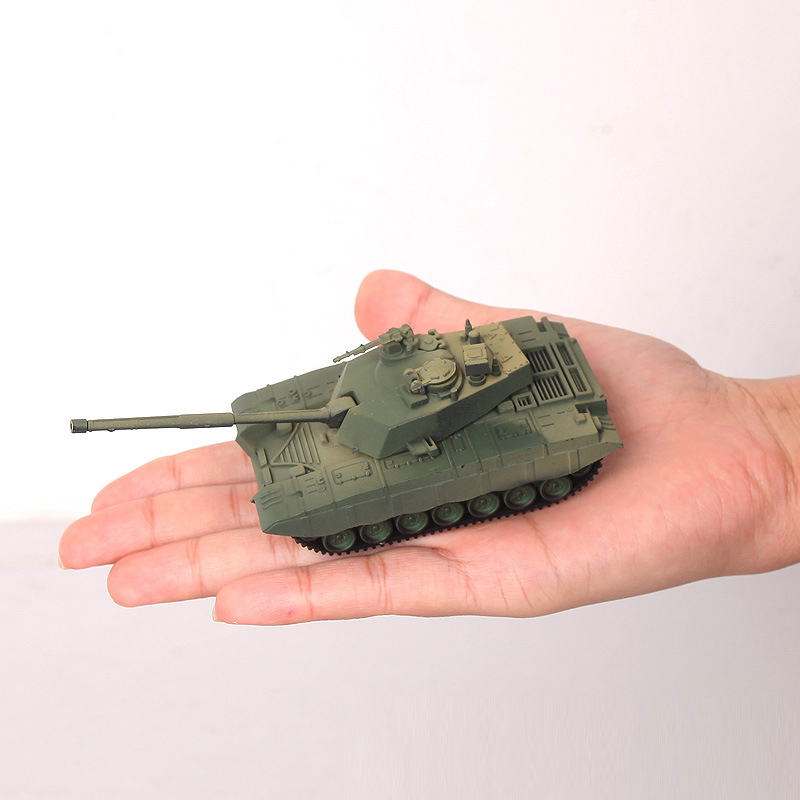 Set 8 Mô Hình Lắp Ráp Xe Tăng 4D WW2 Tỉ Lệ 1: 72