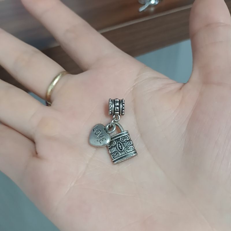 Charm đóng cửa trái tim bạc thái mic vòng