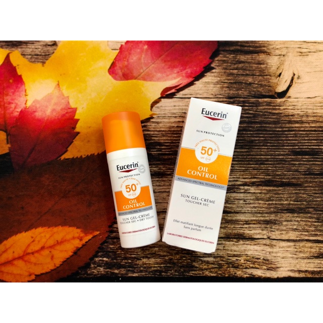 Kem chống nắng Eucerin oil control spf 50+