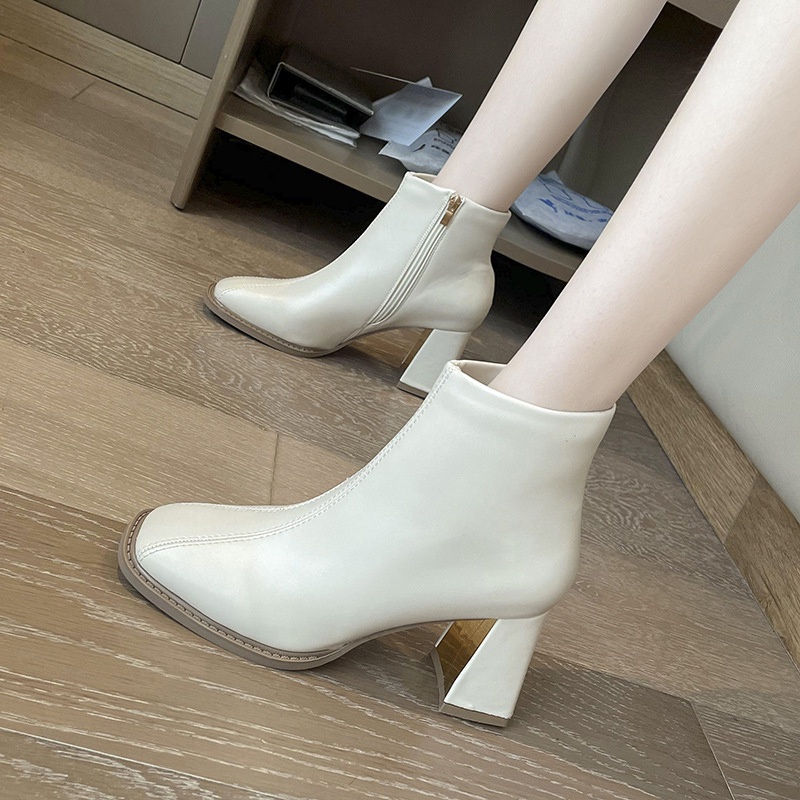 Giày bốt martin IELGY cao gót mũi vuông phối khóa kéo bên hông thời trang dành cho bạn gái