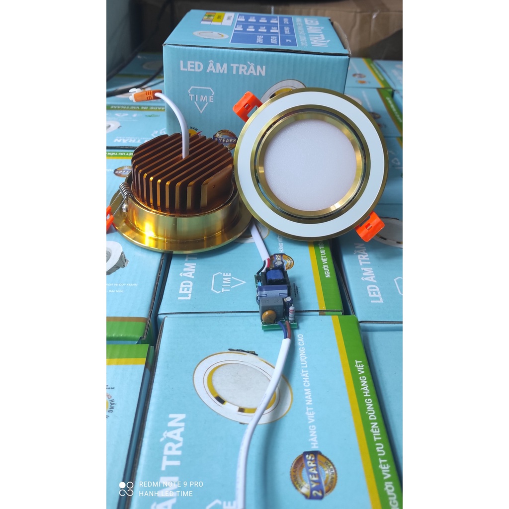 Đèn led âm trần đế nhôm đúc dầy 7w, 9w mặt 120 khoét lỗ phi 90 viền vàng, viền bạc loại bền và siêu sáng bảo hành 2 năm