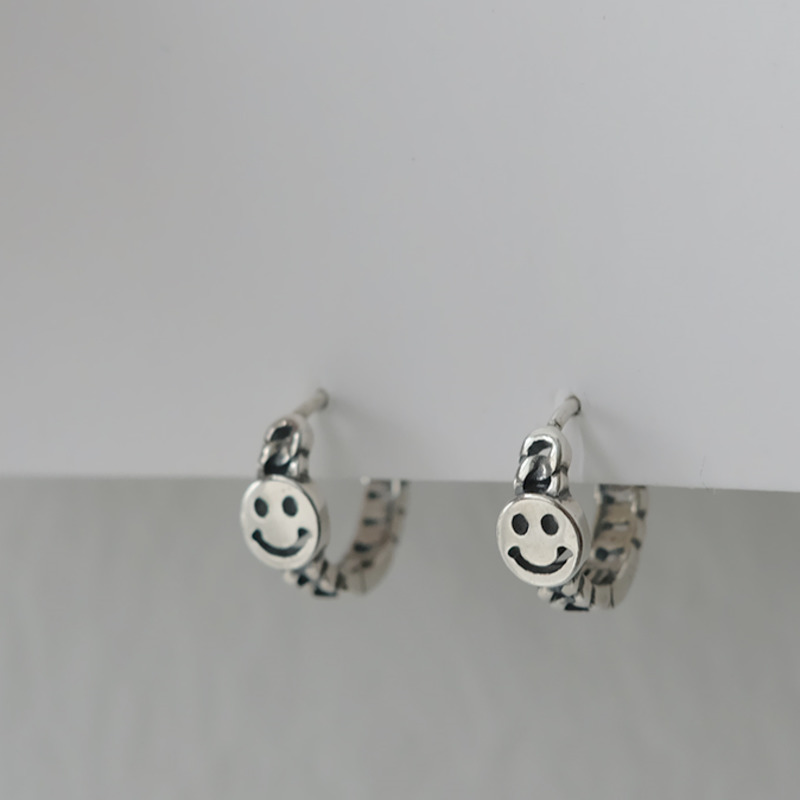 Bông Tai Hình Mặt Cười Đơn Giản Xinh Xắn Dễ Phối Đồ