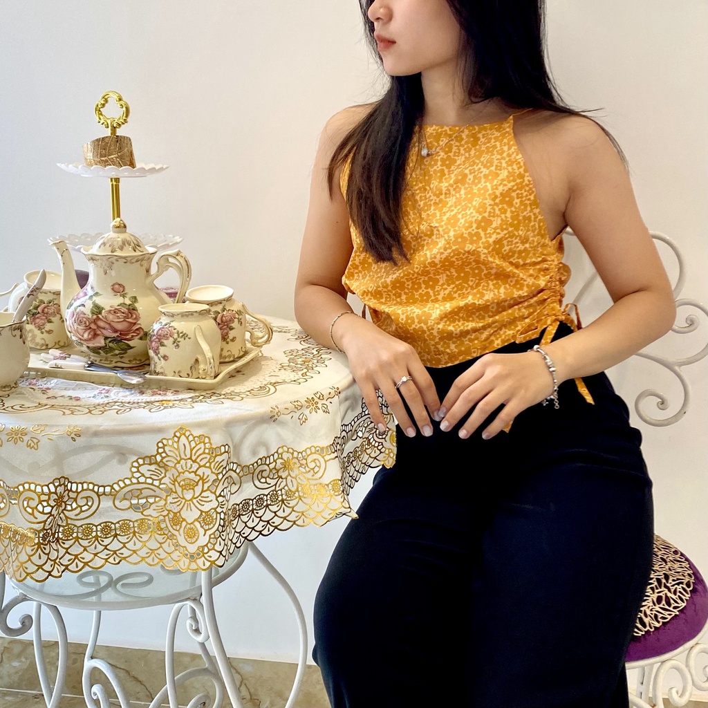 Áo yếm 2 dây croptop nữ họa tiết hoa vàng đáng yêu, có dây rút 2 bên tạo điểm nhấn