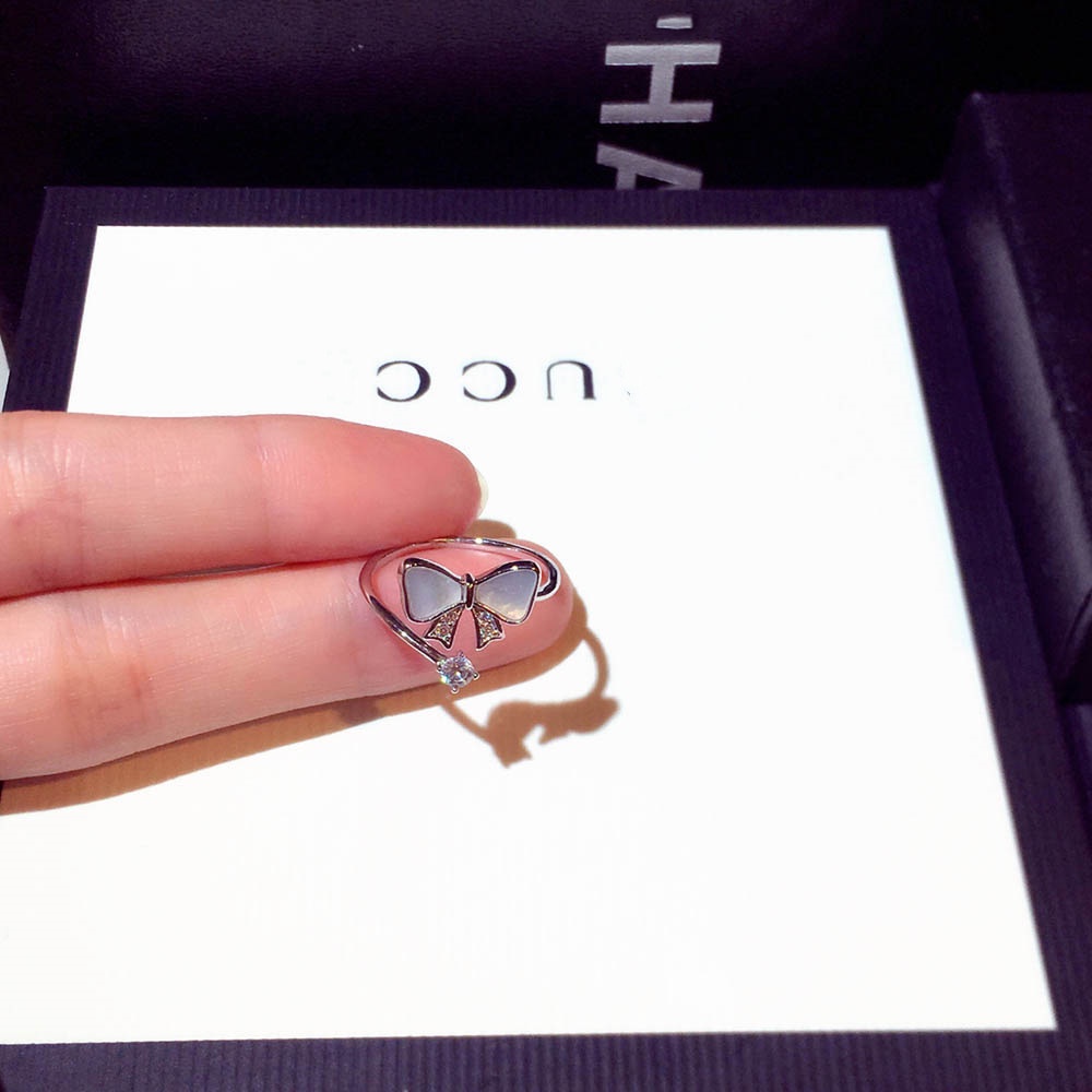 Nhẫn Mạ Vàng 18k Mặt Hình Bướm Đính Đá