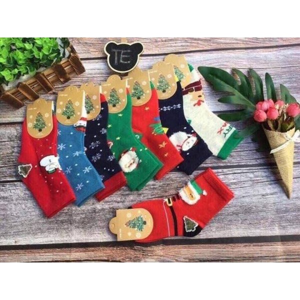 Set 5 Đôi Tất Noel Cho Bé Từ 1 Đến 12 Tuổi