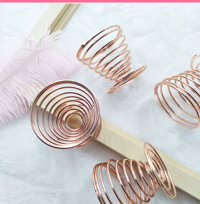 (Hàng Mới Về) Giá Đỡ Mút Trang Điểm Bằng Kim Loại 2 Màu Hợp Thời Trang Và Vệ Sinh