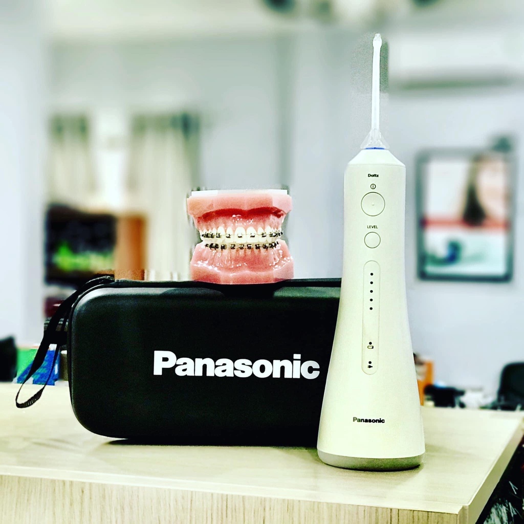 Hộp da đựng máy tăm nước panasonic EW1511