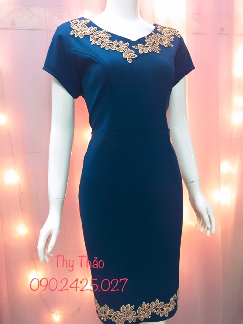 Đầm trung niên nữ thiết kế cổ tim