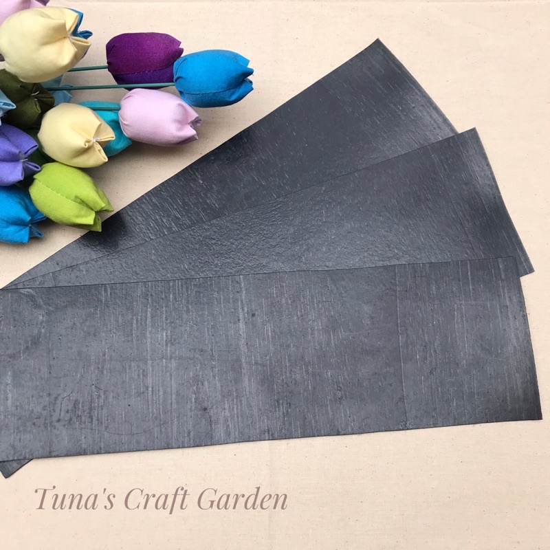 Nhựa đóng đáy túi xách, làm mũ lưỡi trai handmade (bán mét)